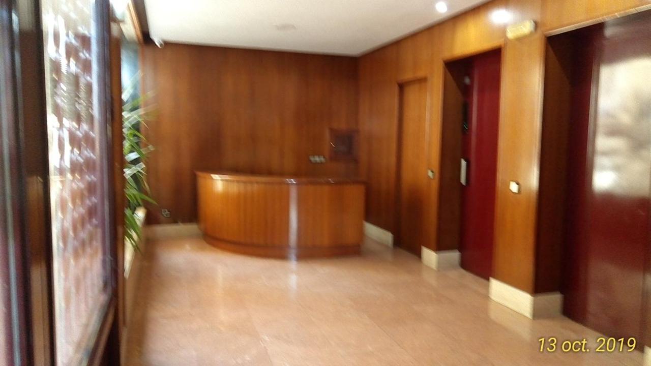 Alexander Apartments لقنت المظهر الخارجي الصورة